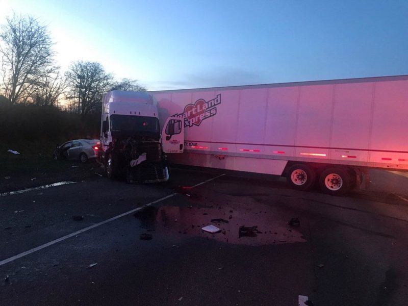 Major semitruck crash on I5 in Oregon Trucking Watchdog